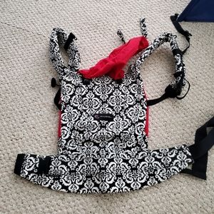 Petunia Pickle Bottom Ergo Carrier with Insert